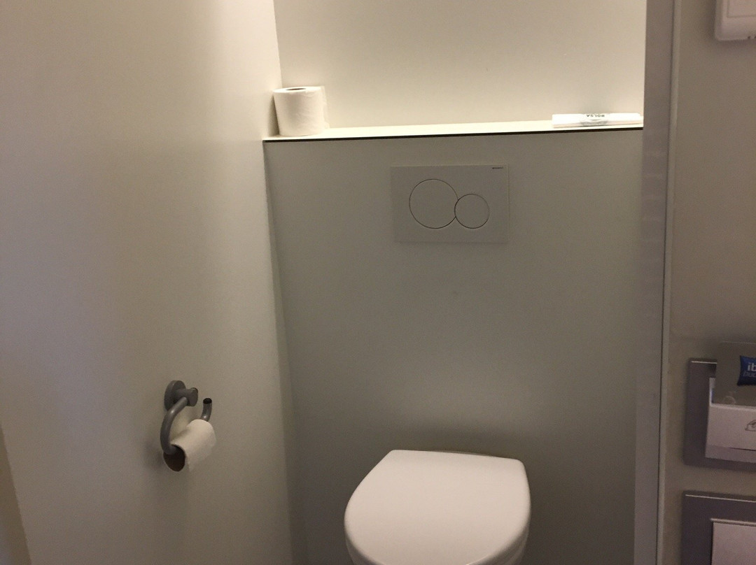 宜必思快捷巴伦西亚阿尔卡塞尔酒店主图