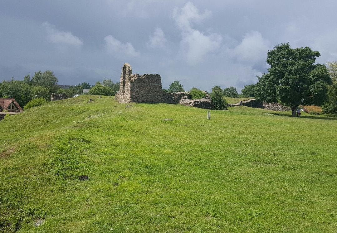 Ruins of the Rezekne Castle Hill景点图片