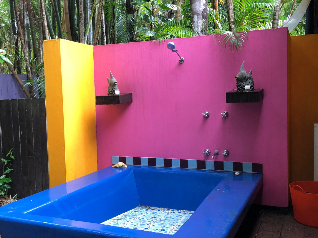 粉红火烈鸟度假酒店主图