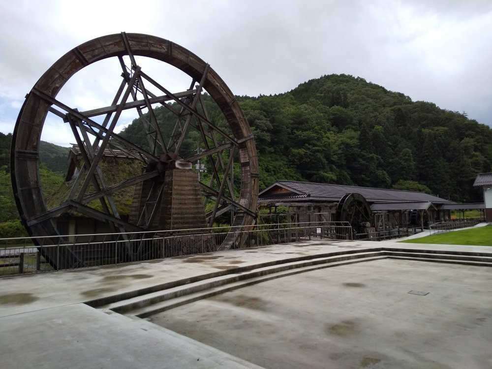Niimi Shingoh Kamino Yakata, Water Wheel-新见市必去景点
