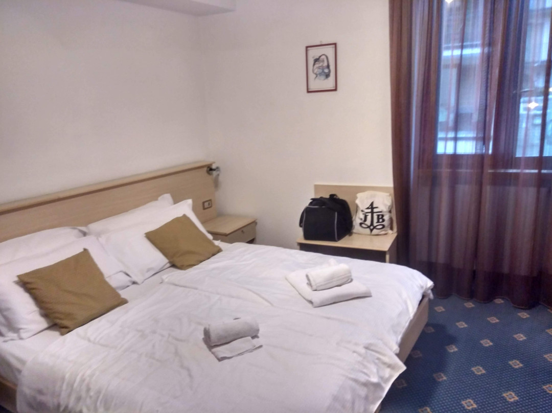 Hotel Garnì Tignale主图