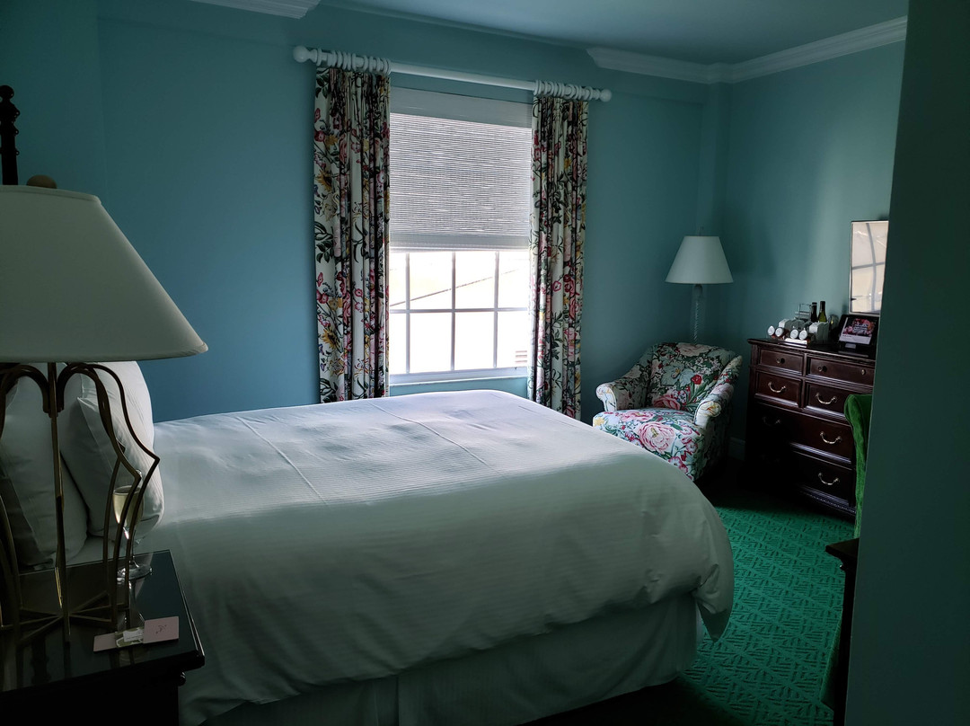 The Colony Hotel主图