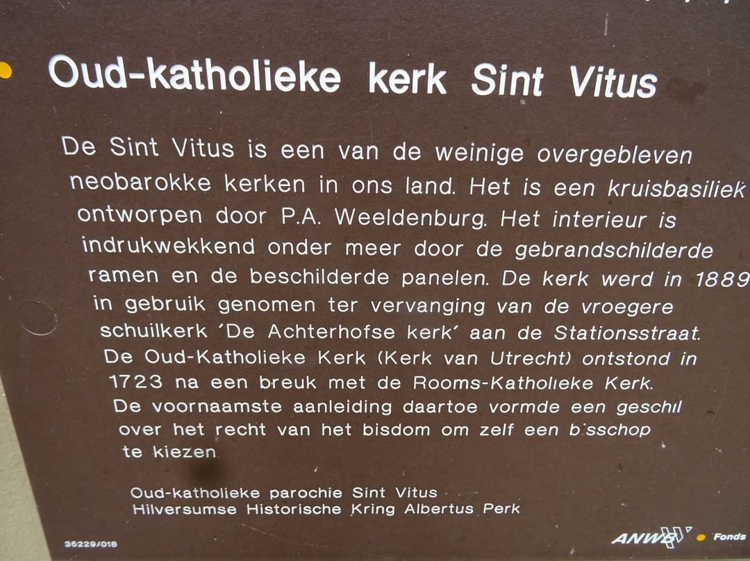 Oud-Katholieke St. Vituskerk景点图片