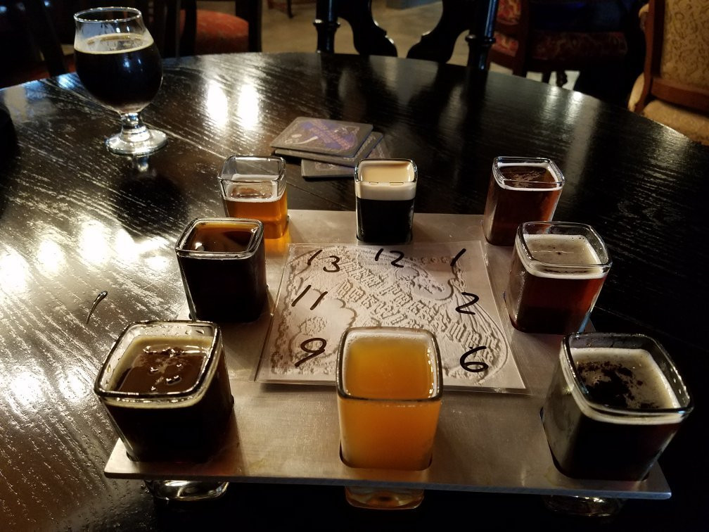 Under Pressure Brewing-黄金谷必去景点