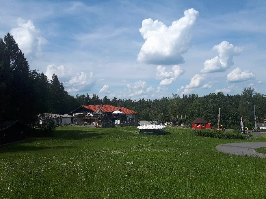 Sport- Und Freizeitzentrum Hohenbogen-Neukirchen beim Heiligen Blut必去景点