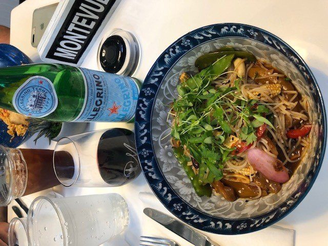 Maxwell's Burgers & Shakes