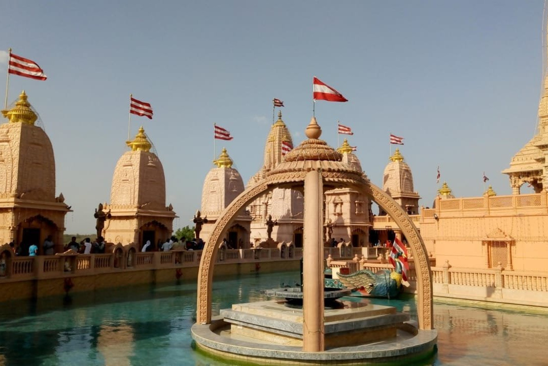 Nilkanth Dham Swaminarayan Temple景点图片