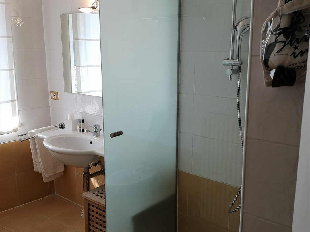 Hotel Suite Inn主图