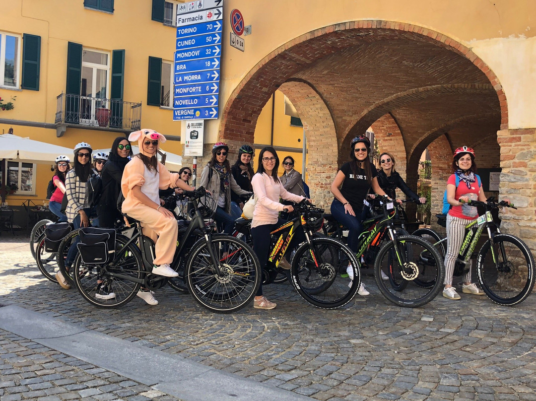 Rent Your Bike - Noleggio Bici nella Langa del Barolo-Castiglione Falletto必去景点