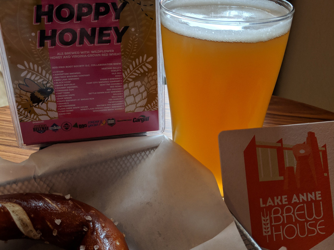 Lake Anne Brew House景点图片