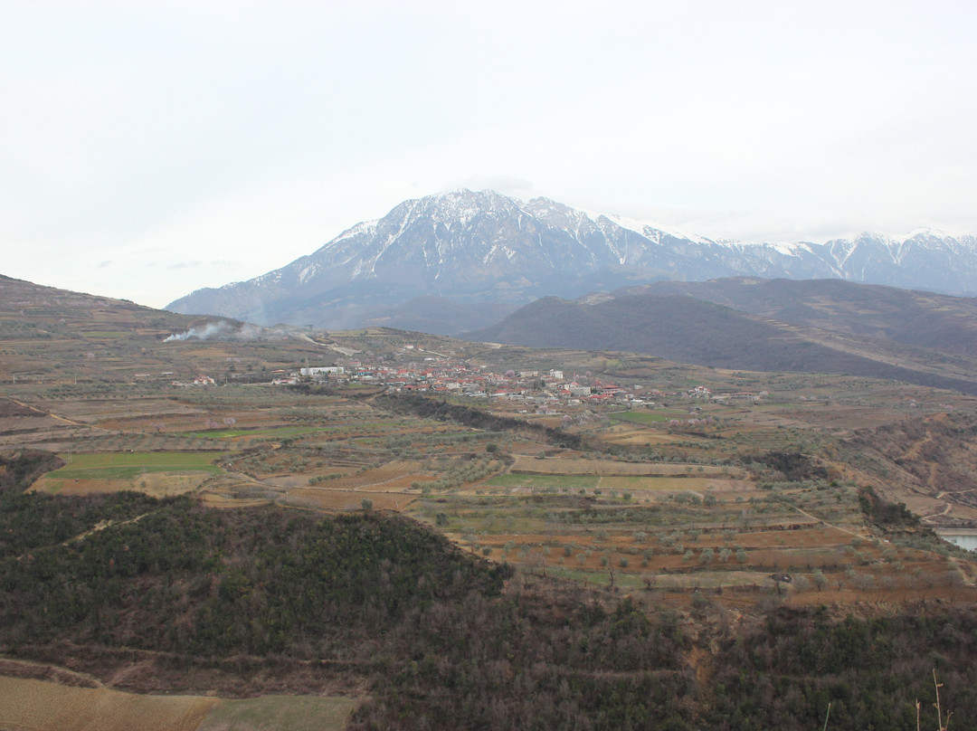 Roshnik Village景点图片