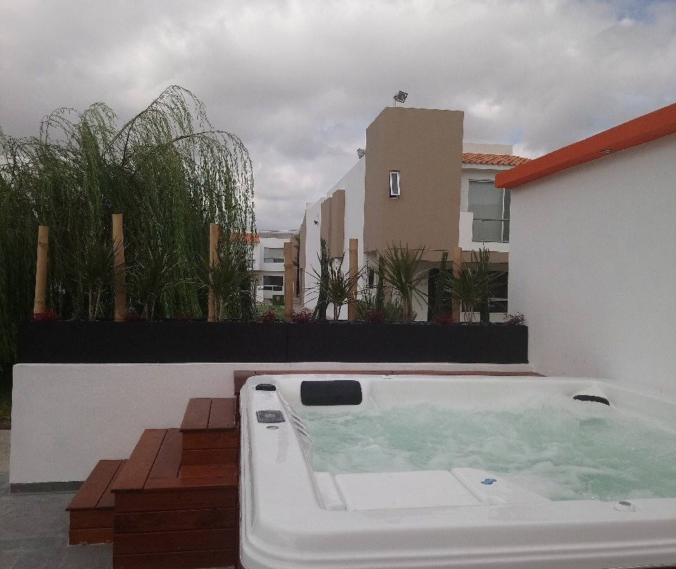 Redwood Villas主图