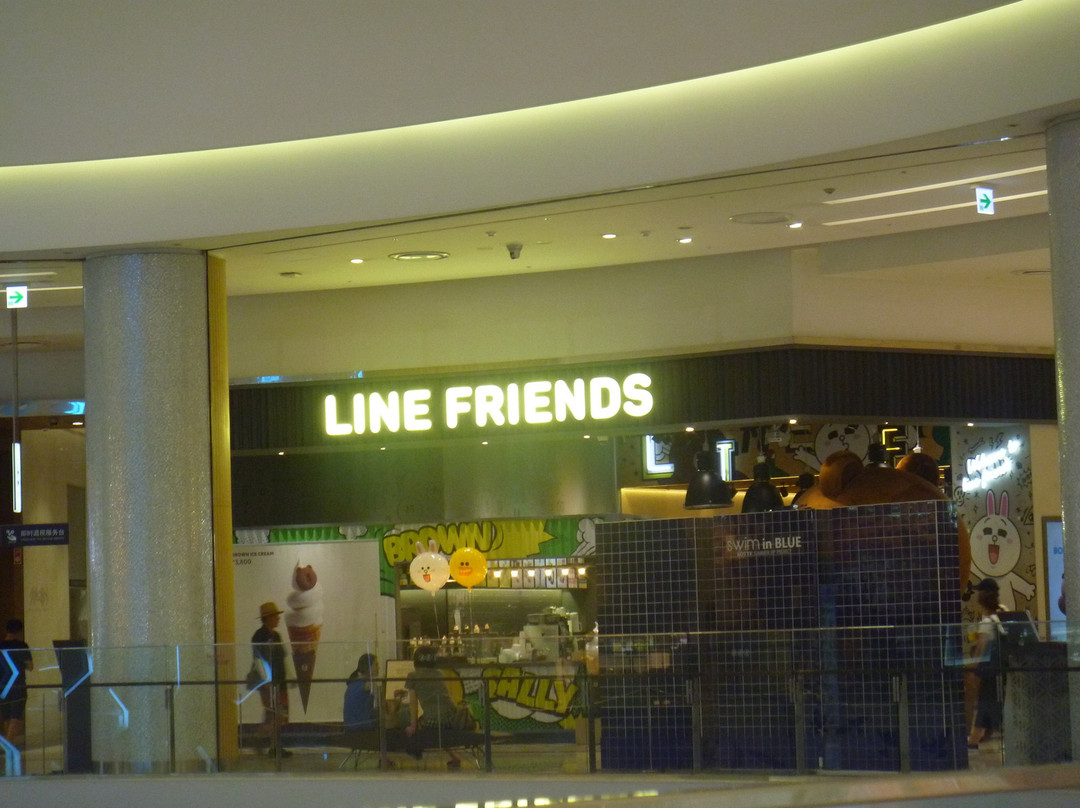 Line Friends - Lotte Department Store, Gwangbok-釜山必去景点