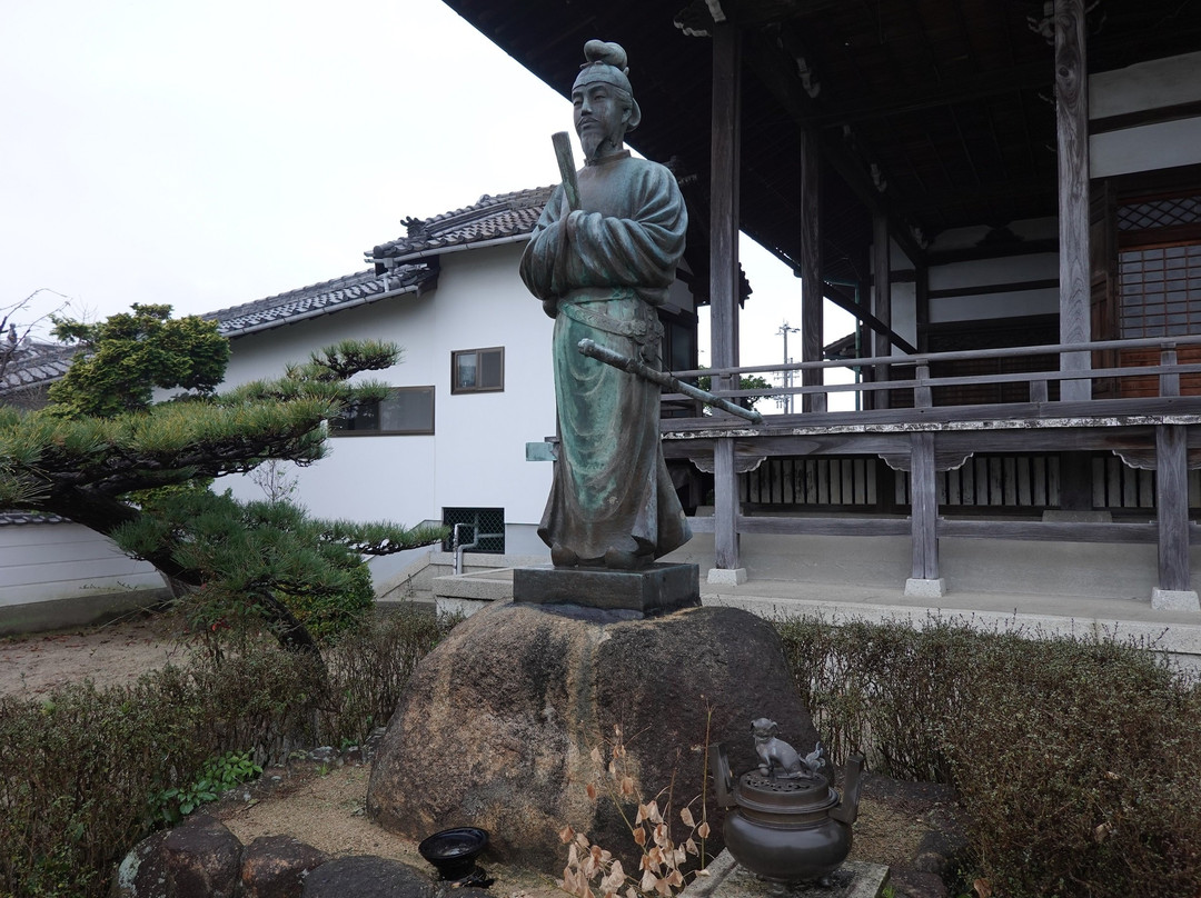 Mampukuji Temple景点图片