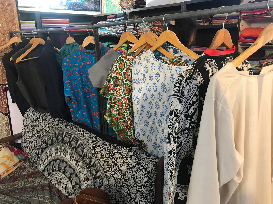 Nazmin Boutique Collection-斋蒲尔必去景点