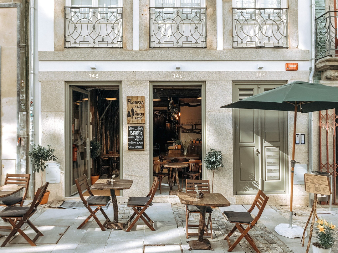 Floresta Cafe by Hungry Biker