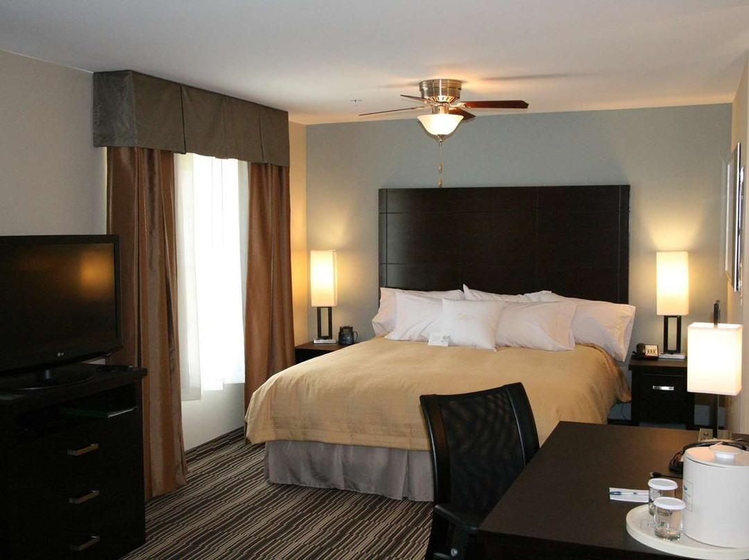 Homewood Suites By Hilton Cedar Rapids North主图