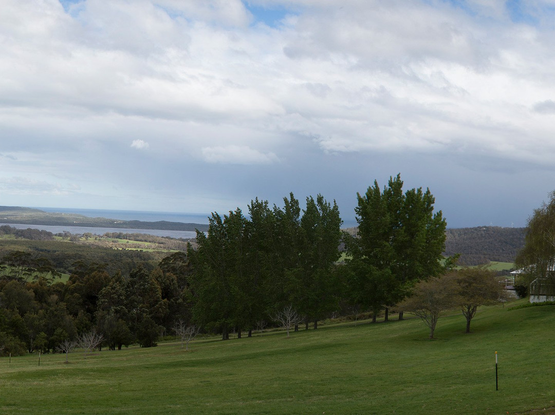 Karri Mia Chalets and Studios