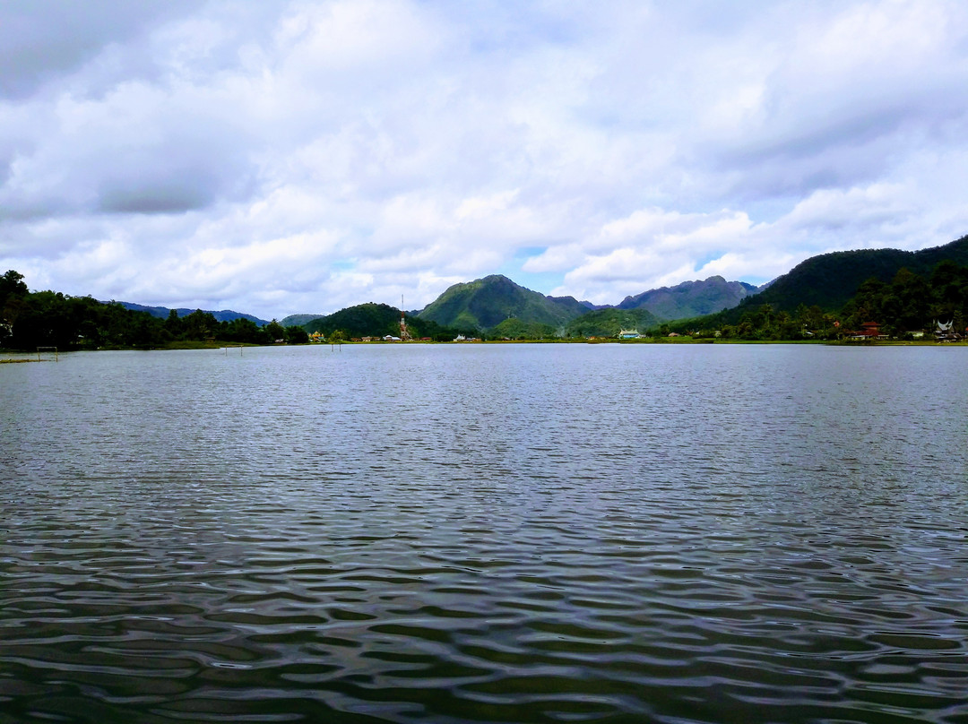 Agam旅游景点-Tarusan Kamang Lake