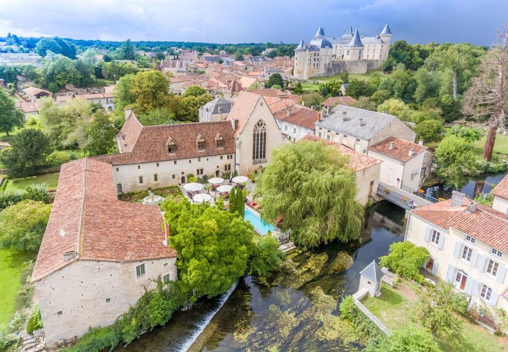 科德利埃修道院旅馆主图