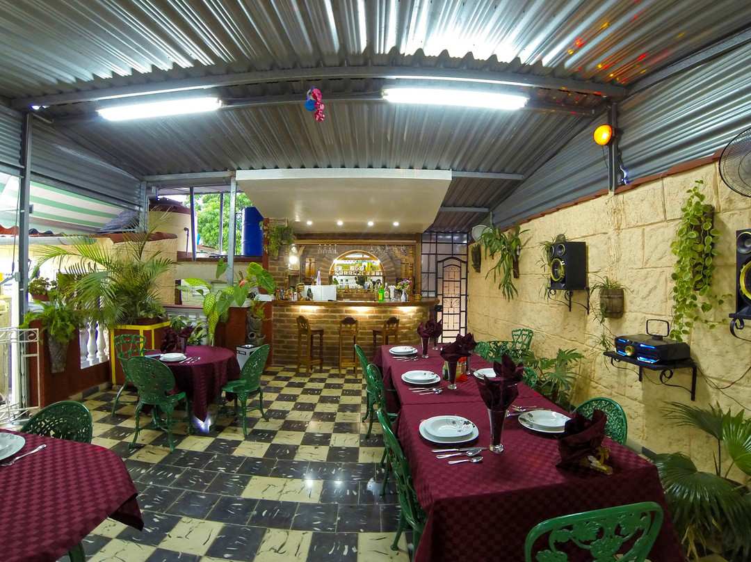 Casa Riki's Hostal