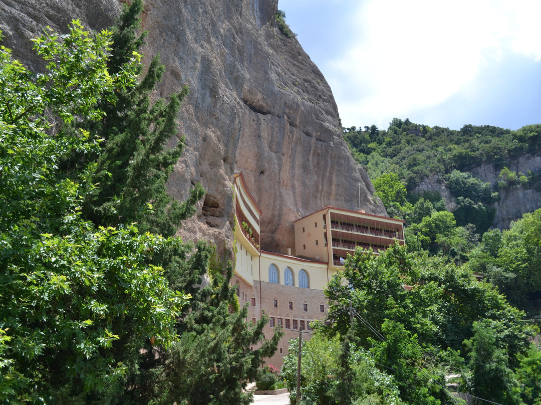 Mega Spileo Monastery景点图片