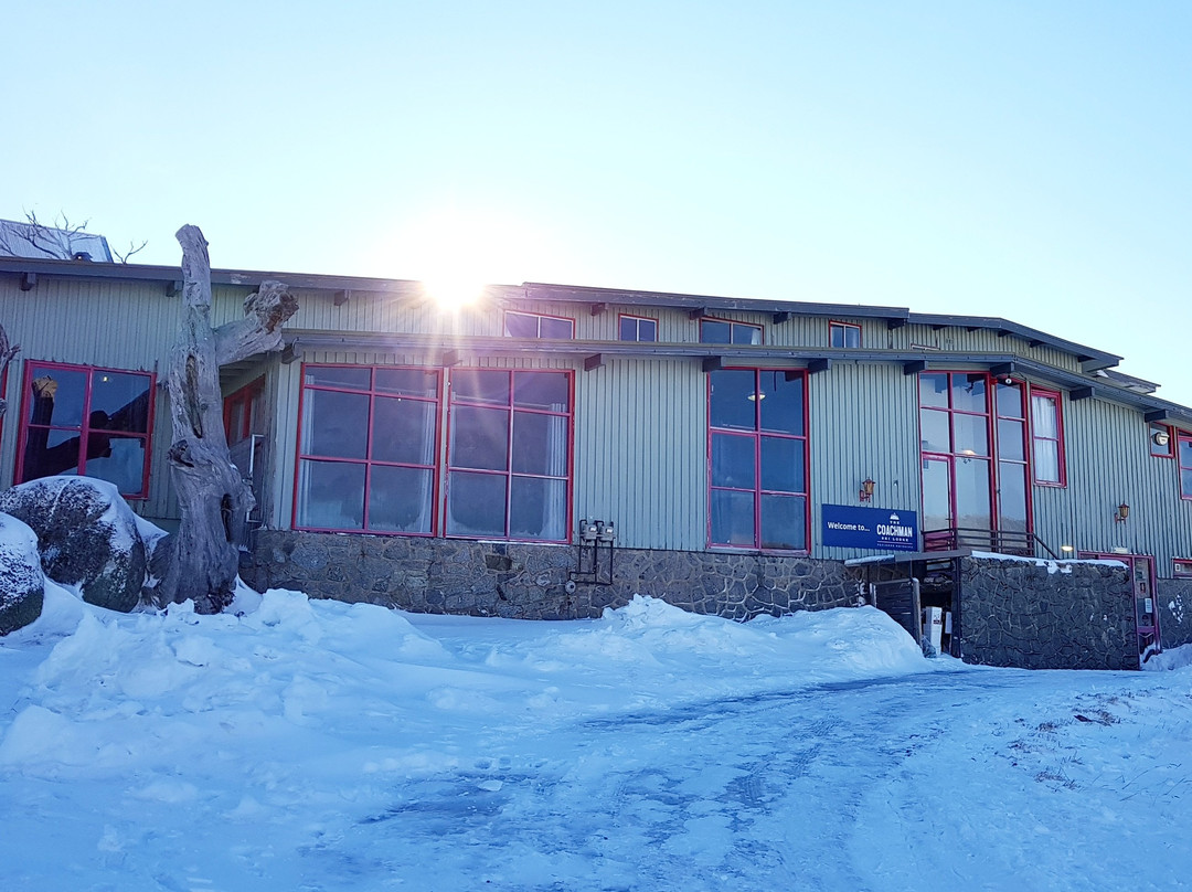 The Coachman Ski Lodge主图