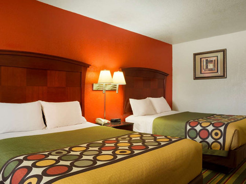 普莱森顿速8酒店主图