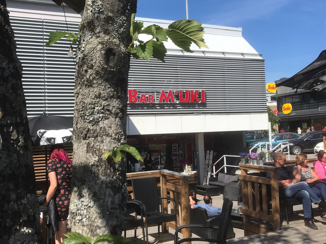 Uusikaupunki餐馆和美食-Bar M'Uki