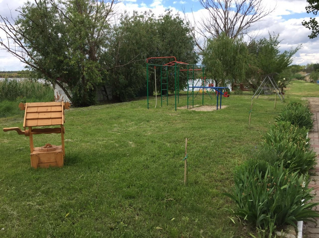 Yuznoye Grafstvo主图