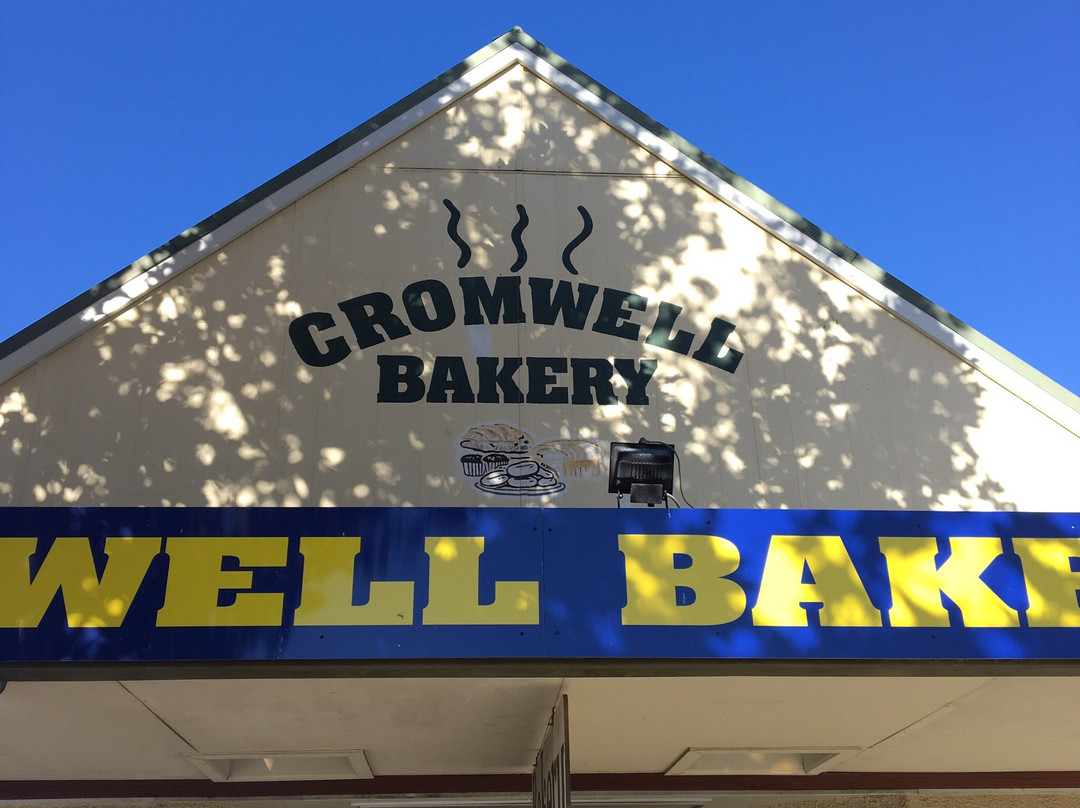 Cromwell Bakery