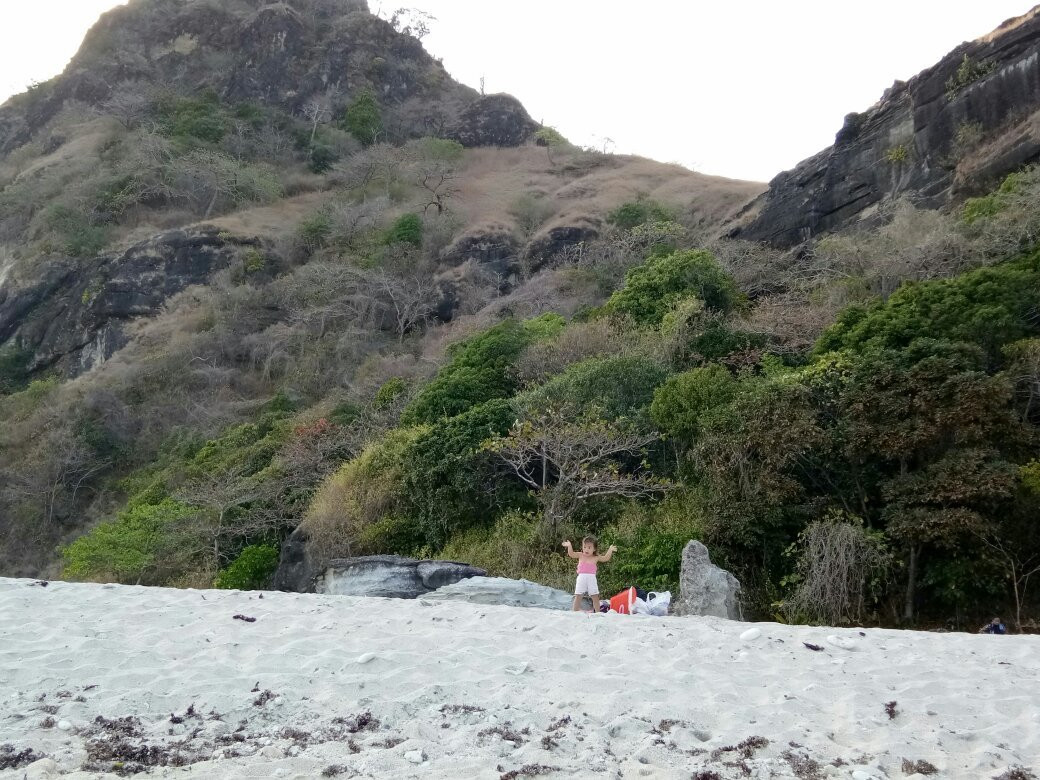 Capones Island景点图片