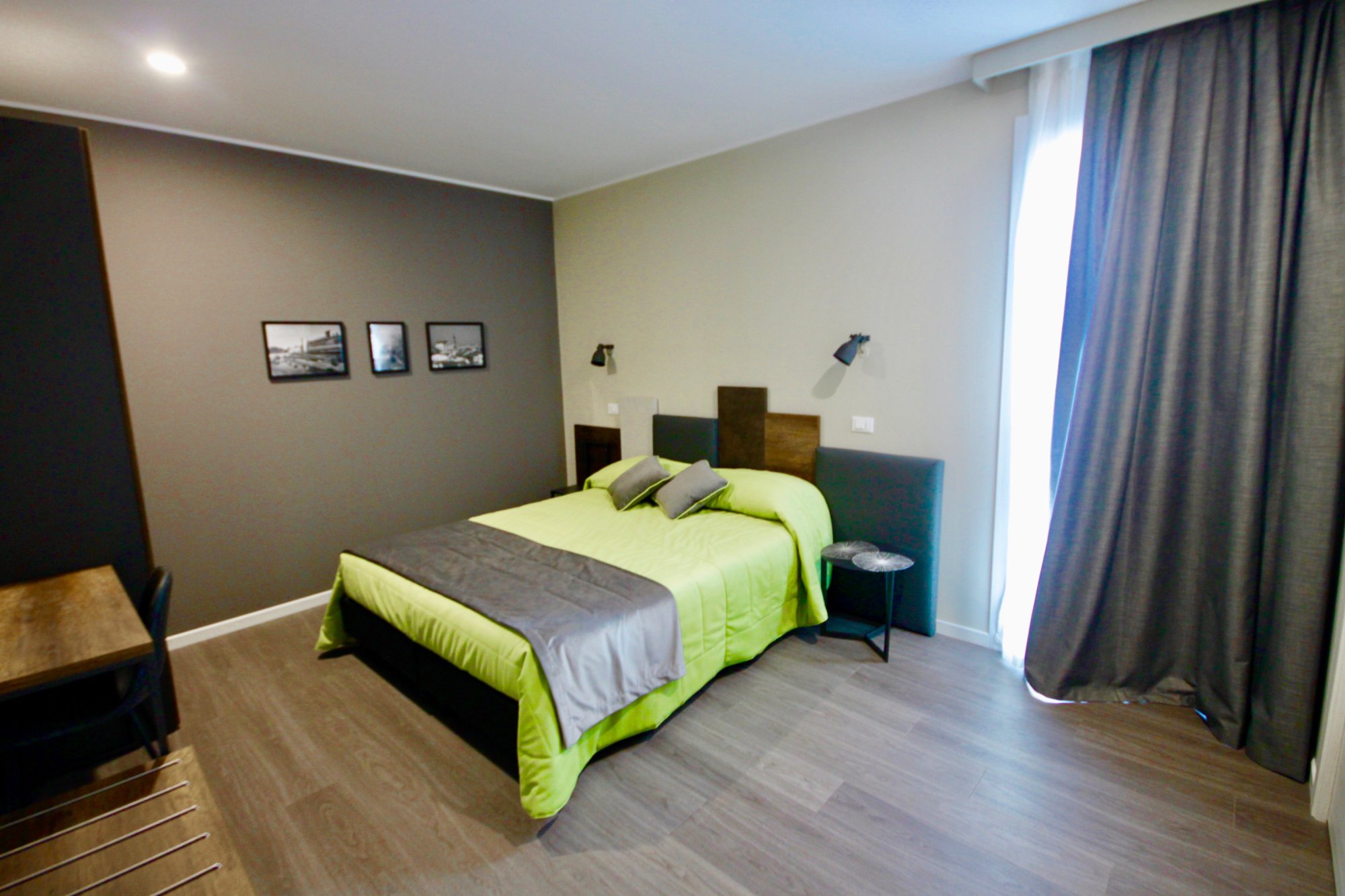 Pove 2.4 Hotel-官方