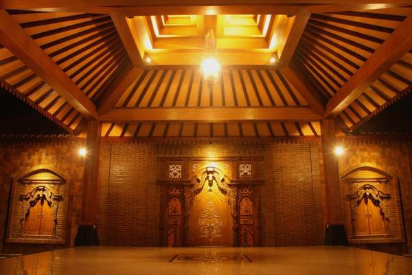 Tingal Laras Art House Homestay主图