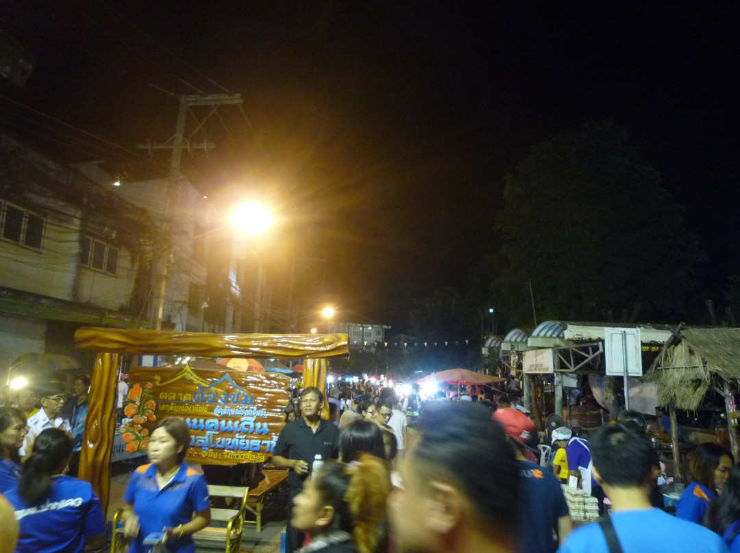 Sukhothai Night Food Market景点图片