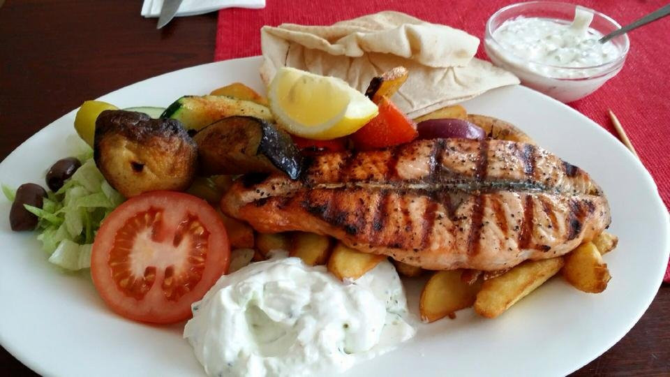 Sundbyberg餐馆和美食-Rhodos Grekiska Kolgrillen