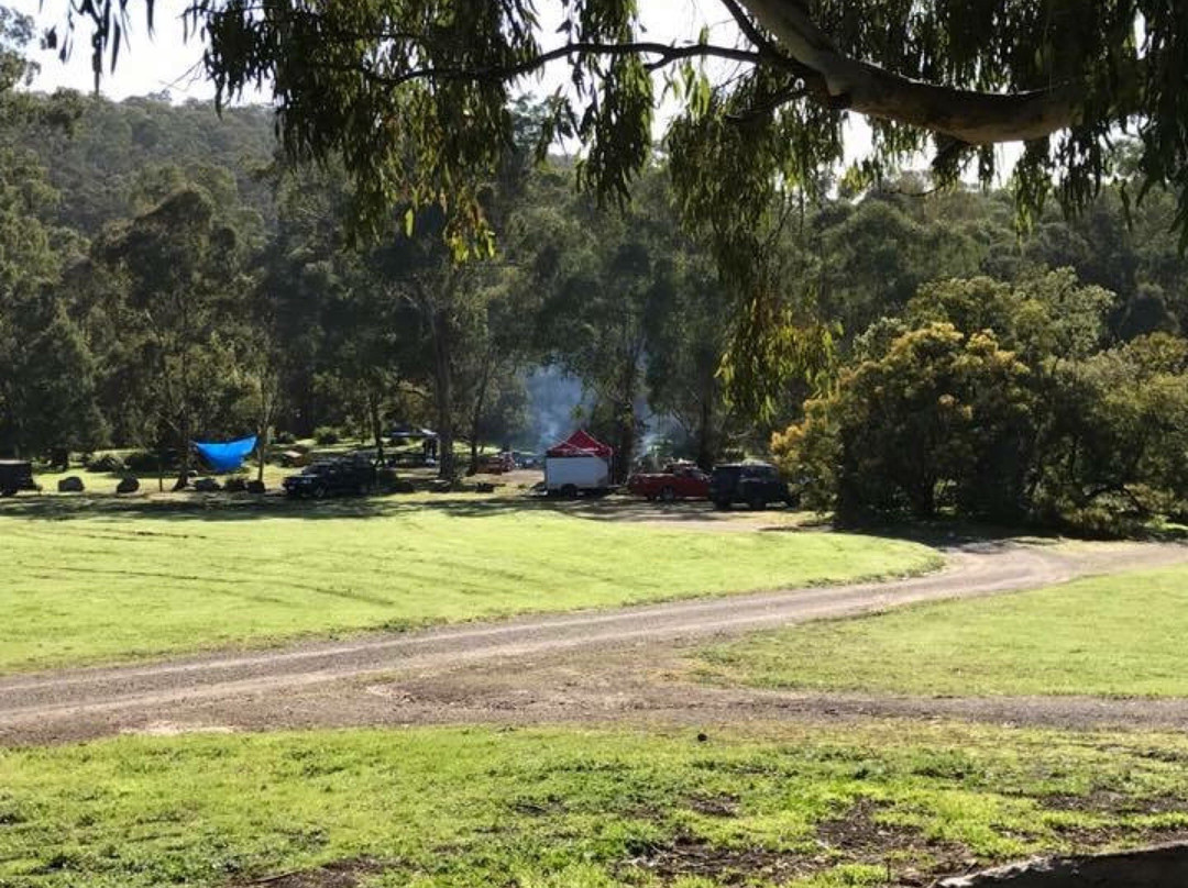 Longridge Park景点图片