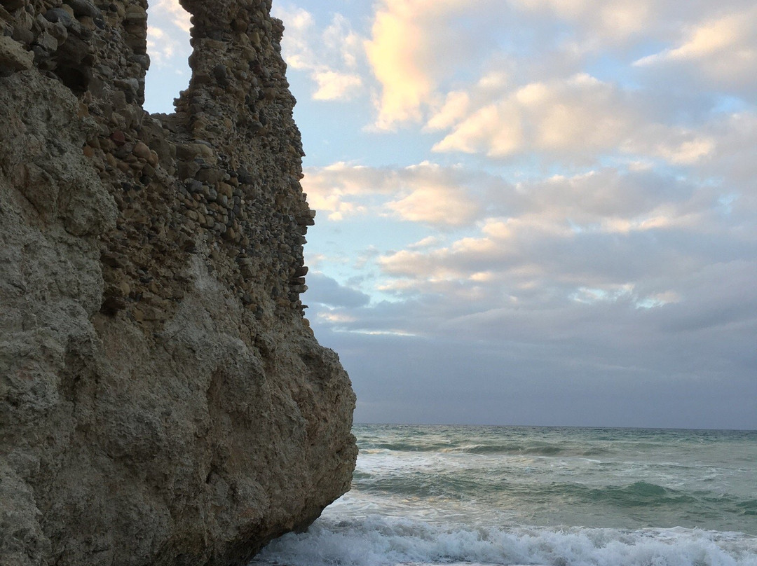 Torre Roccella-Campofelice di Roccella必去景点
