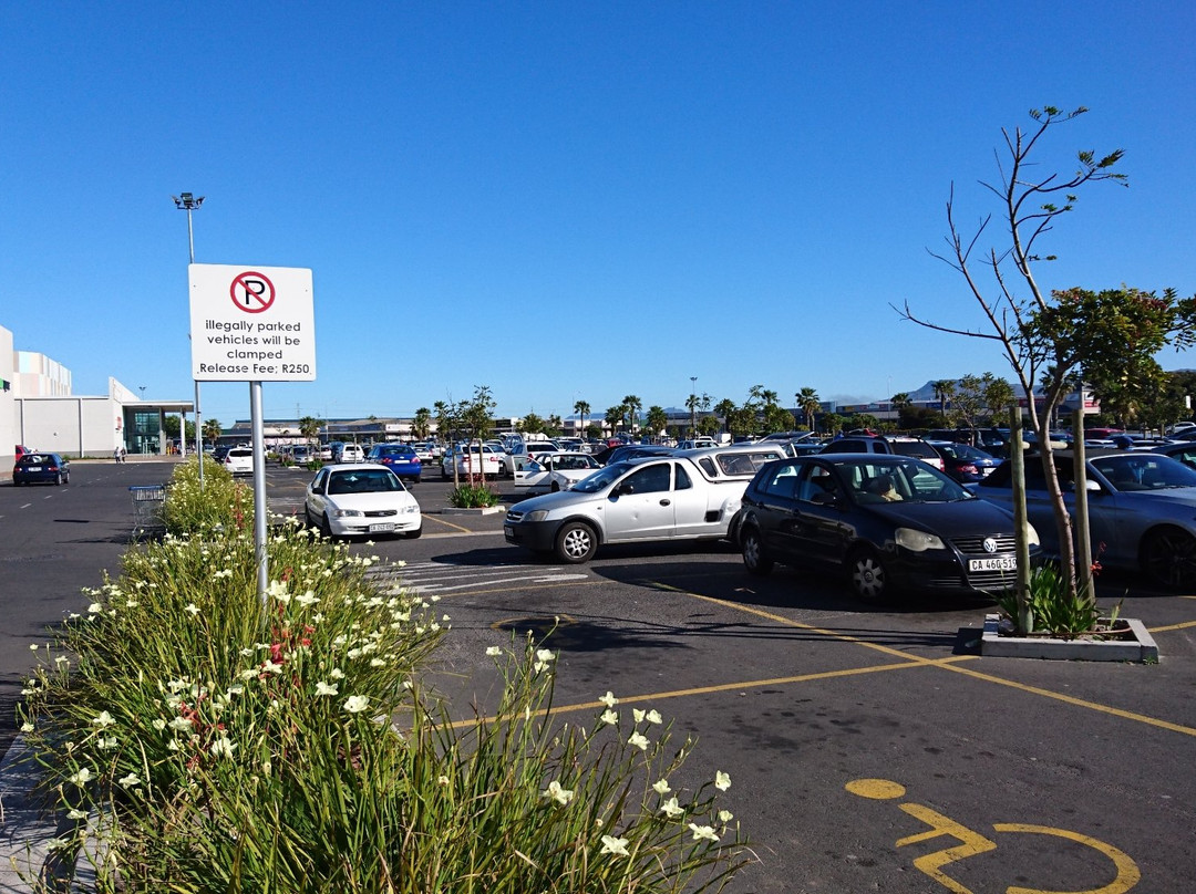 Ottery Centre-Ottery必去景点