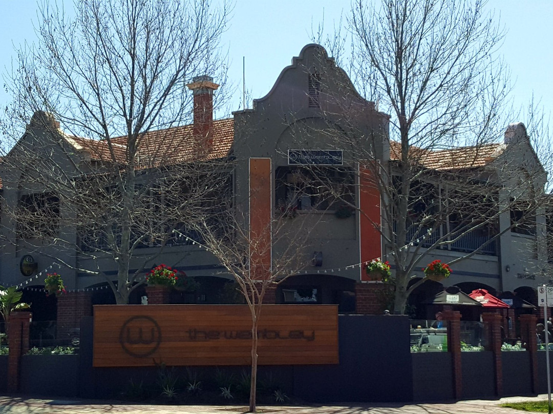 Wembley餐馆和美食-The Wembley Hotel