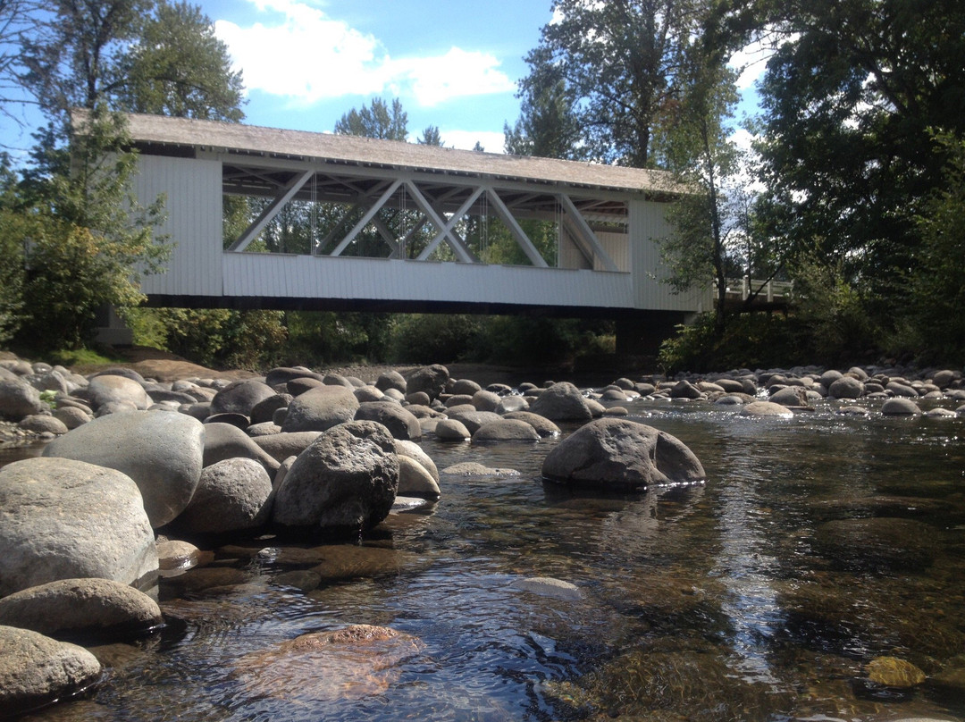 Shimanek Bridge-Scio必去景点