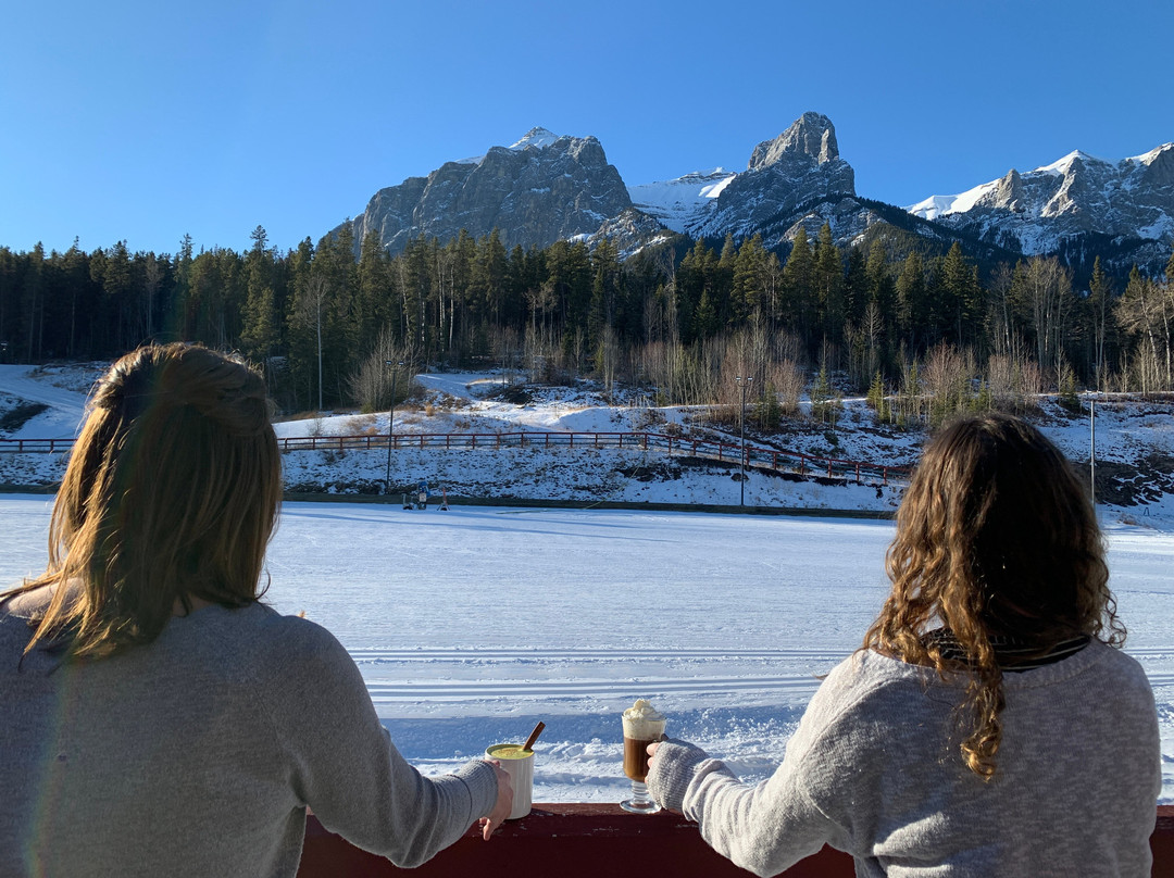 Harvie Heights餐馆和美食-Cornerstone Cafe