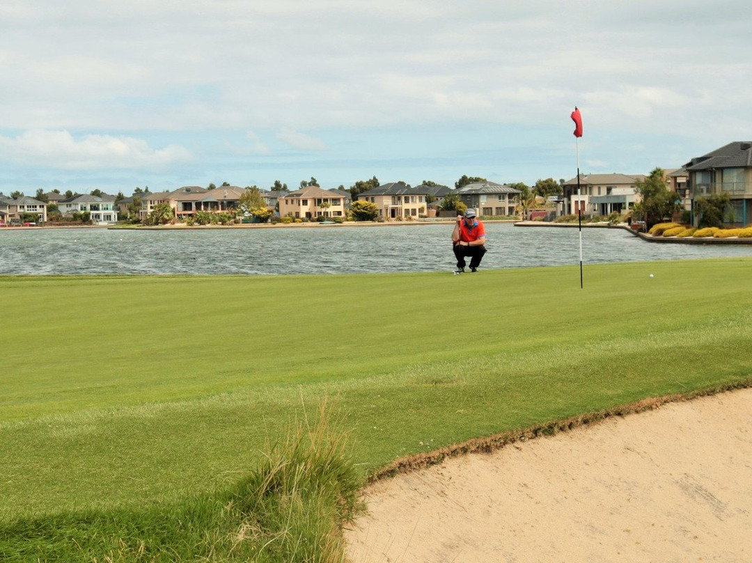 Sanctuary Lakes Golf Club景点图片