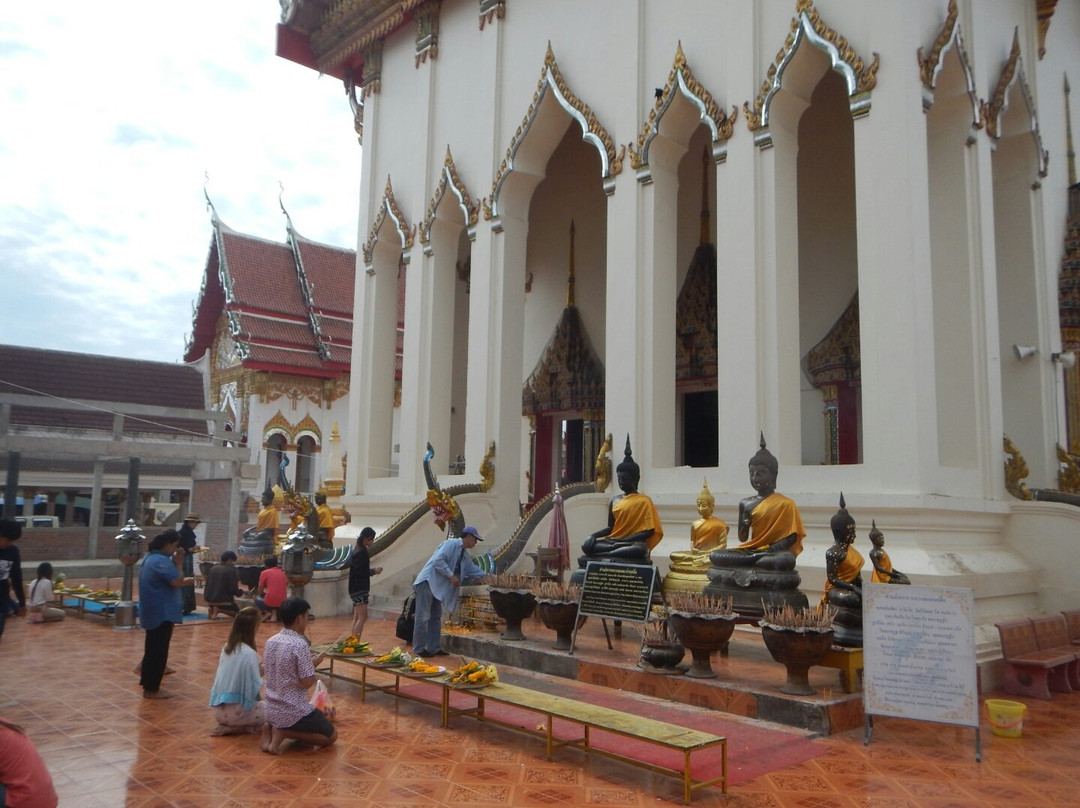 Luang Pho Phra Chao Ong Tue景点图片