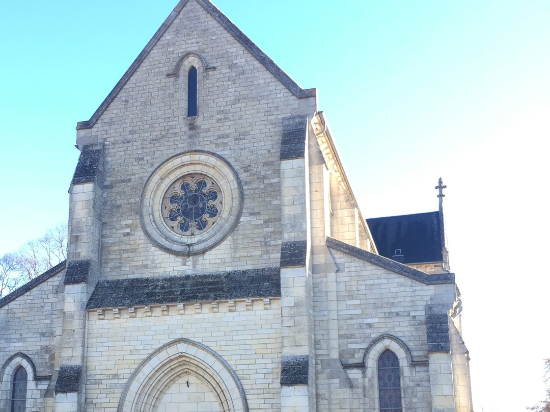 l’Eglise Sainte-Therese et Sainte Jeanne-d’Arc des Rocs-普瓦捷必去景点