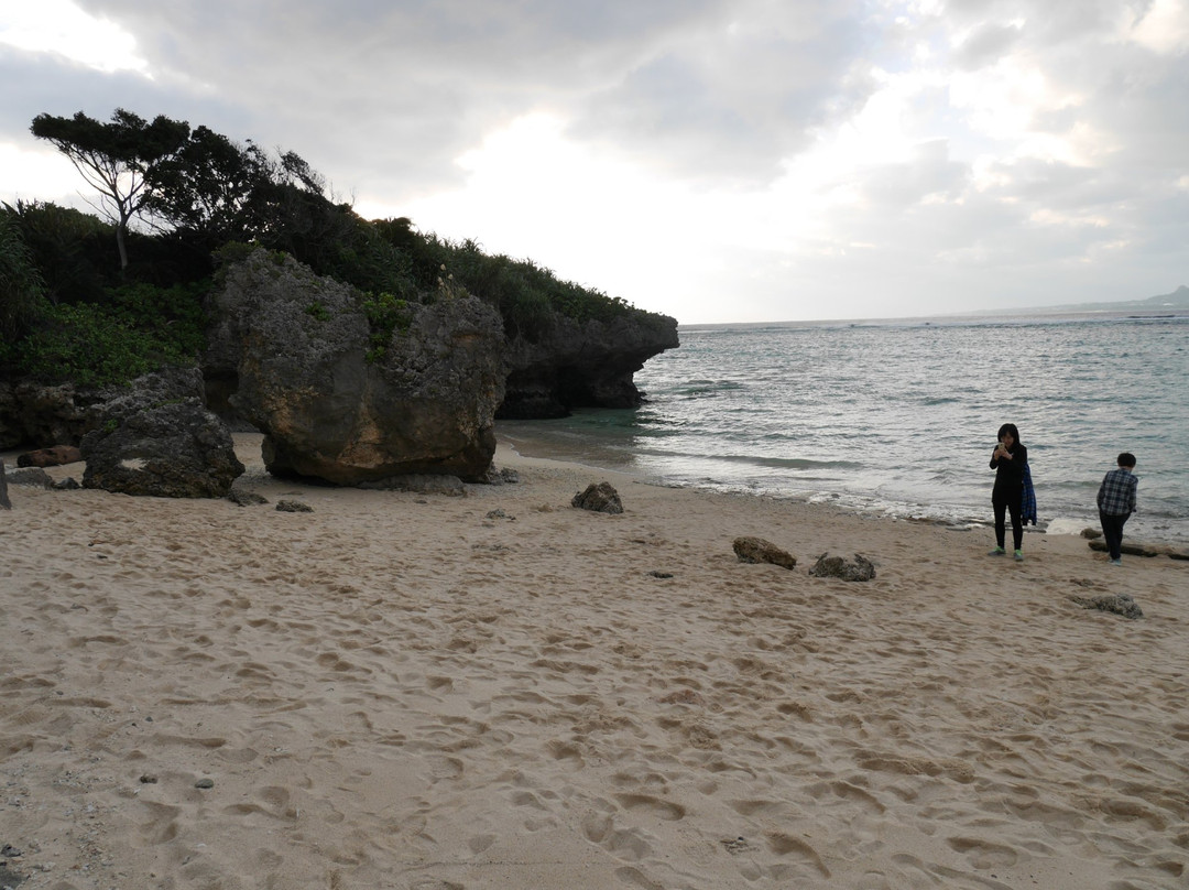 Kame no Hama Beach-本部町必去景点