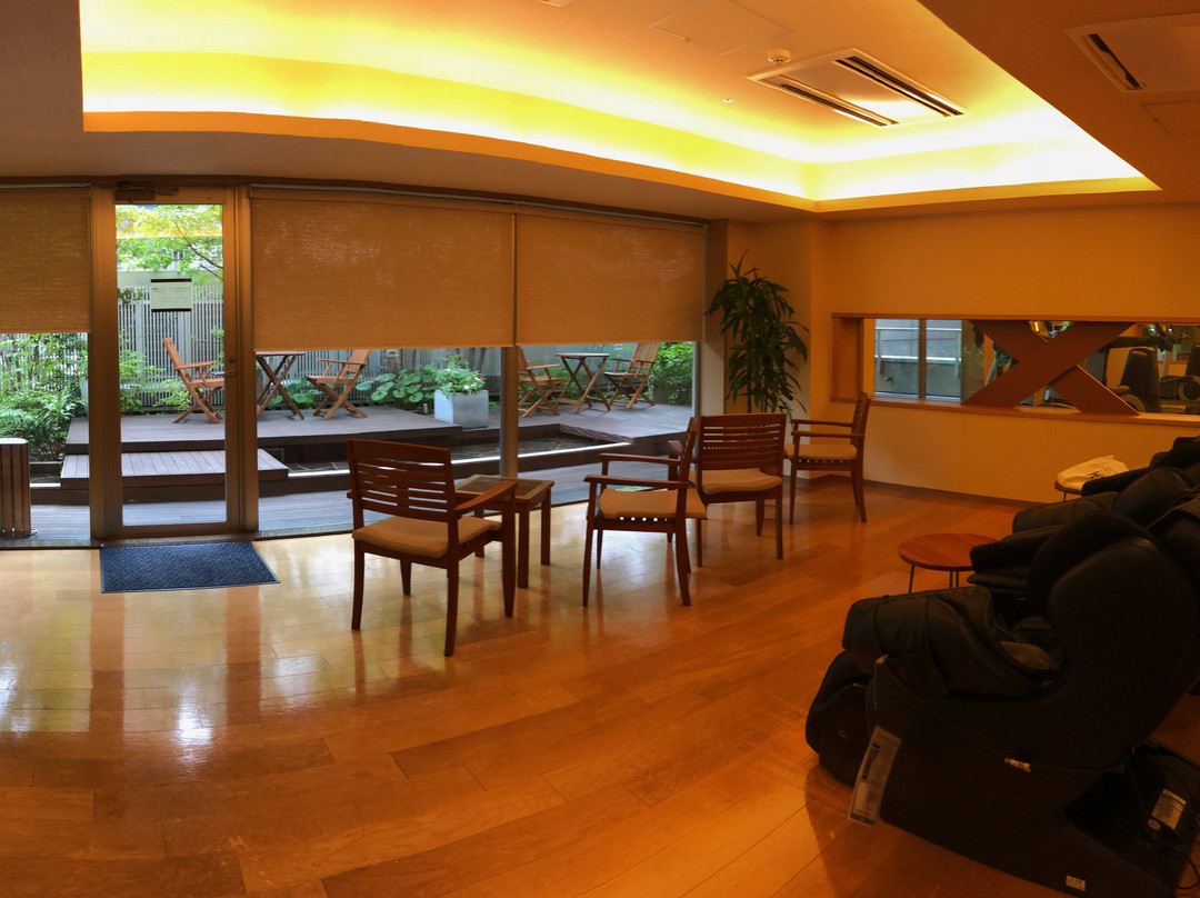 东京庭之酒店主图