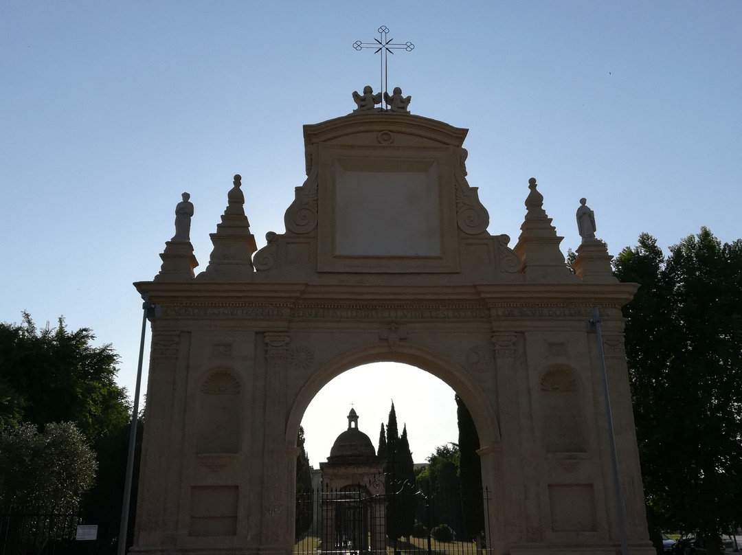 Chiesa delle Croci-福贾必去景点