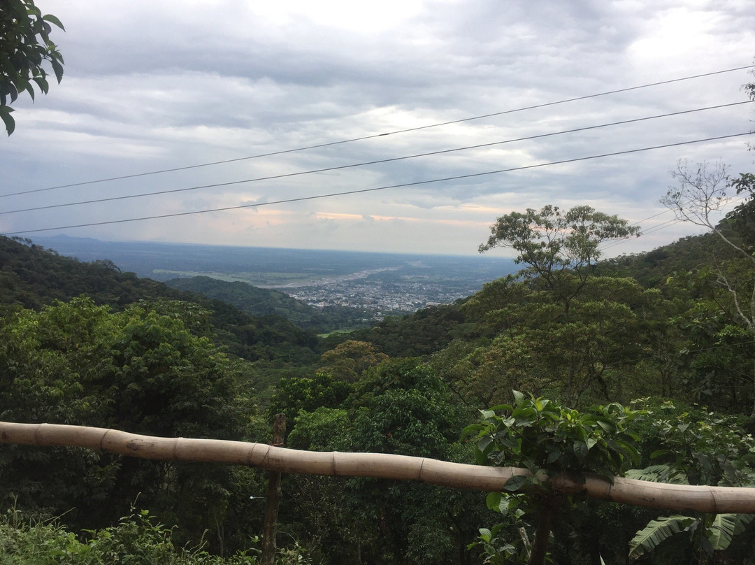 La Escuela, Vereda El Carmen-比亚维森西奥必去景点