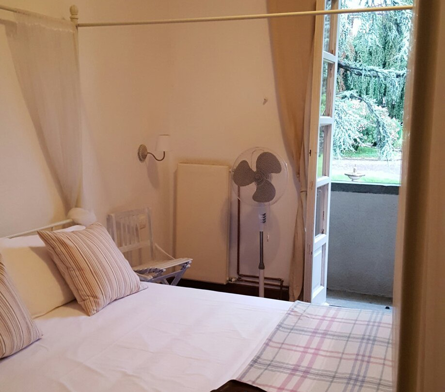 Malnago酒店住宿-L'acero Rosso B&B